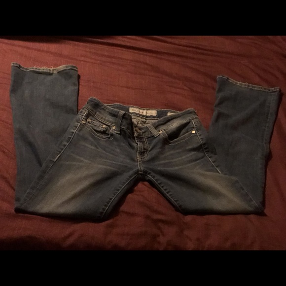 BKE Jeans Stella Size 27/Small. Distressed - Picture 3 of 12